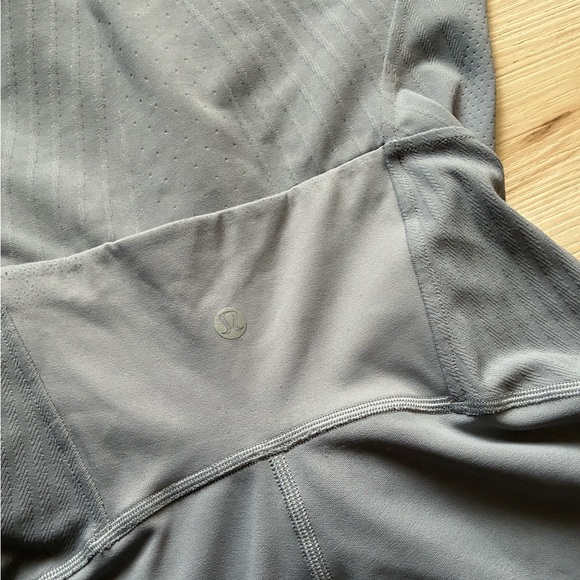 Lululemon Running One Piece Women's Gray Sleeveless Zip-Front Jumpsuit Romper - Picture 11 of 13